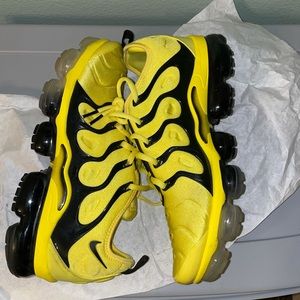 Nike Air VaporMax Plus- Bumblebee